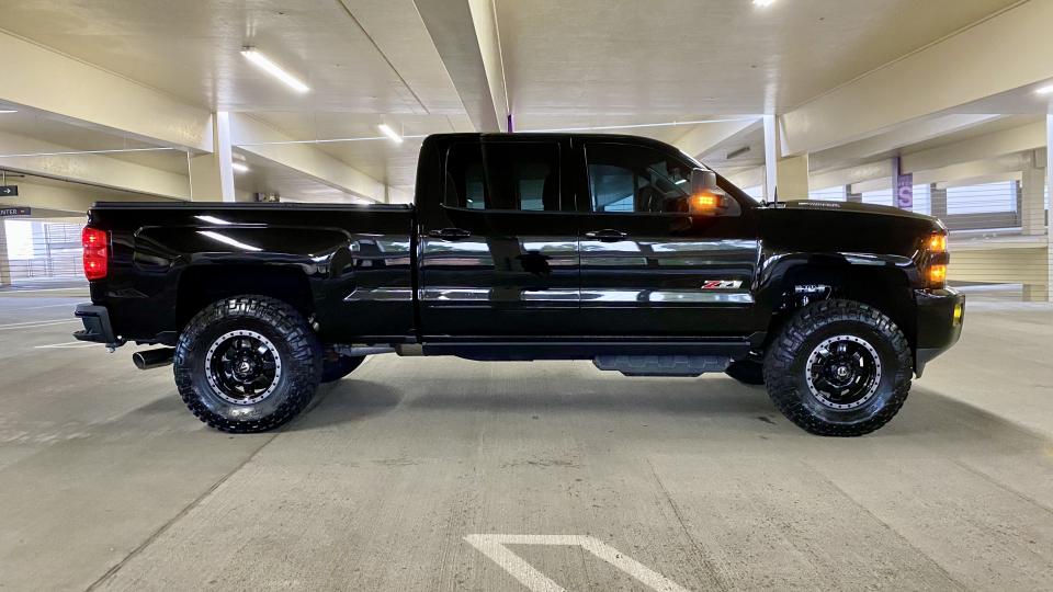 3.5 Inch Lifted 2019 Chevy Silverado 2500 HD 4WD