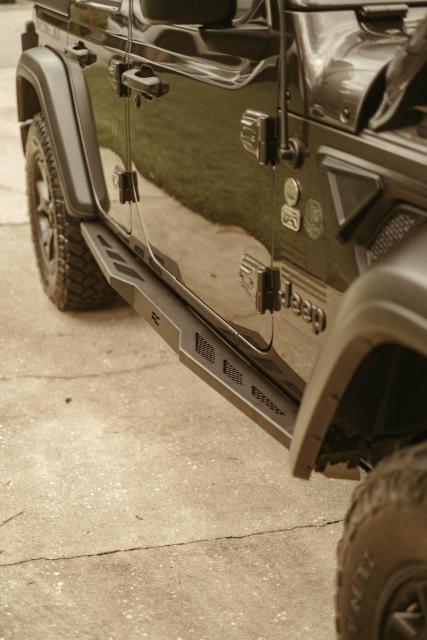 4 Inch Lifted 2020 Jeep Wrangler JL Unlimited 4WD