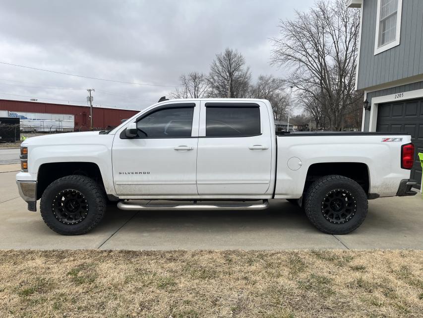 2.5 inch Lifted 2015 Chevy Silverado 1500 4WD
