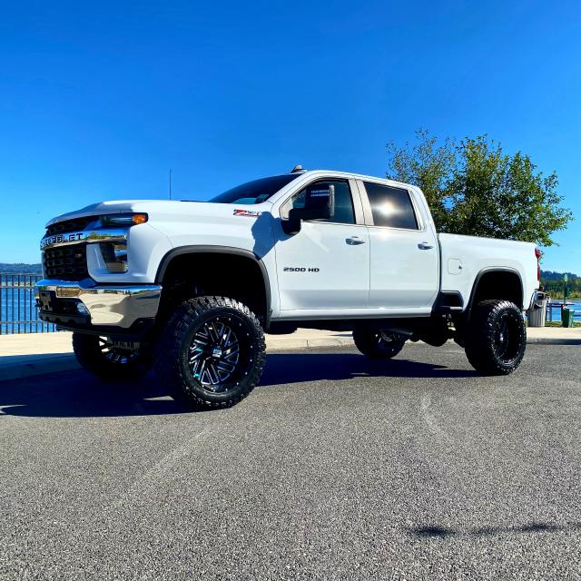 7 Inch Lifted 2021 Chevy Silverado 2500 HD 4WD