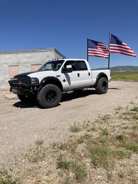2.5 inch Lifted 2003 Ford F-350 Super Duty 4WD