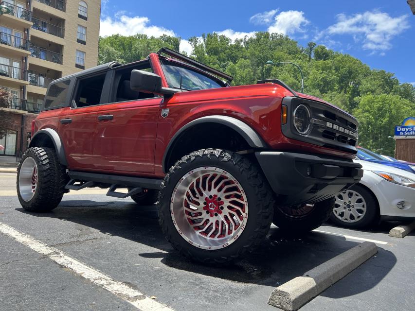3.5 Inch Lifted 2022 Ford Bronco 4WD