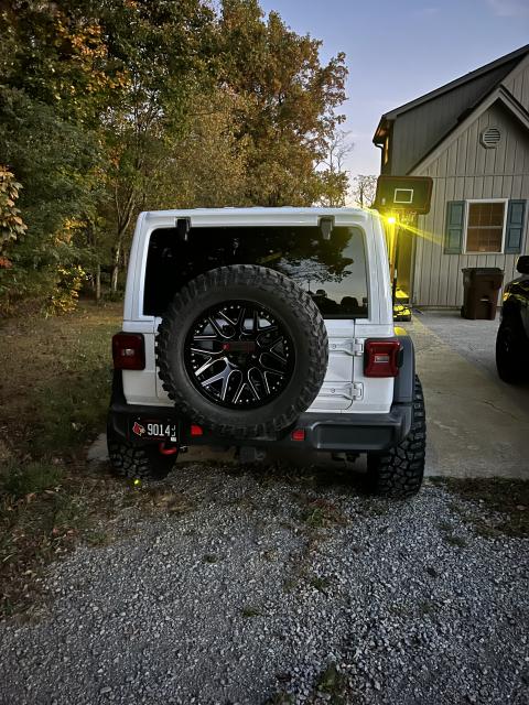 2.5 inch Lifted 2021 Jeep Wrangler JL Unlimited 4WD