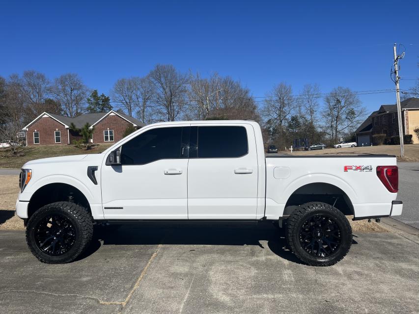 6 Inch Lifted 2022 Ford F-150 4WD