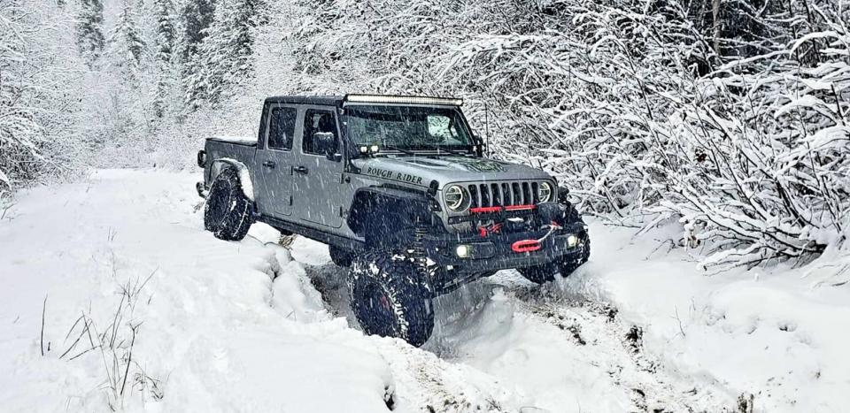 3.5 Inch Lifted 2021 Jeep Gladiator JT 4WD