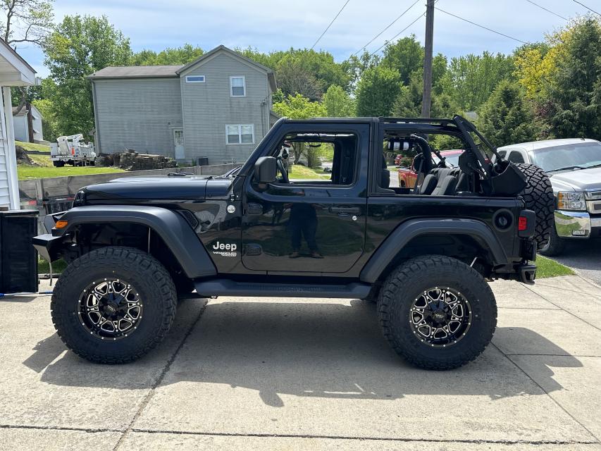 3.5 Inch Lifted 2018 Jeep Wrangler JL (2 Door) 4WD