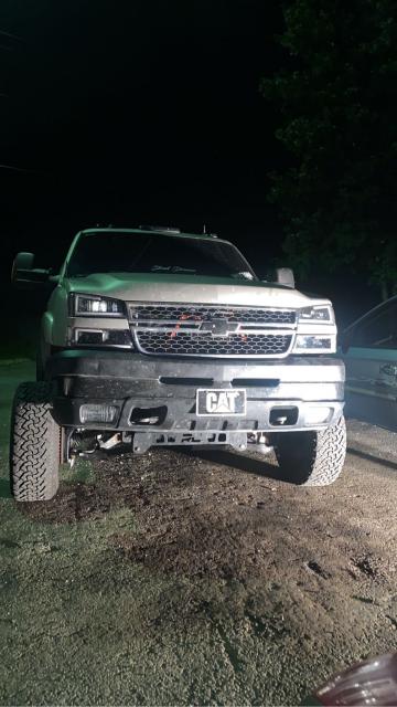 6 Inch Lifted 2005 Chevy Silverado 2500 HD 4WD