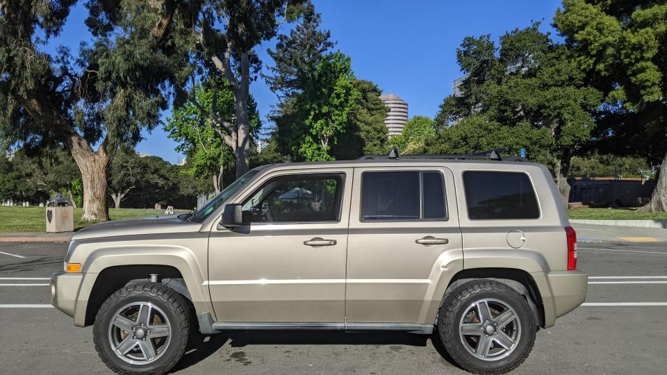 2 inch Lifted 2010 Jeep Patriot 4WD