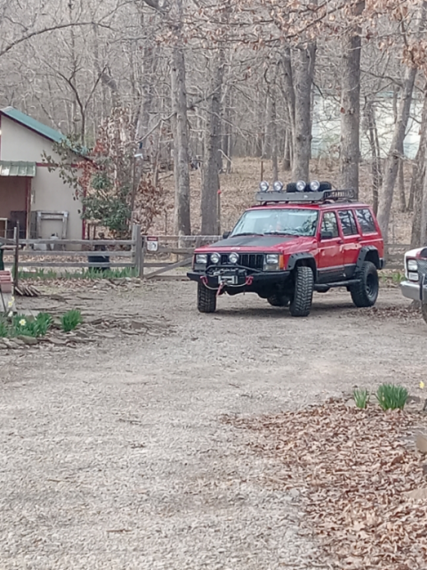 2.5 inch Lifted 1995 Jeep Cherokee XJ 4WD