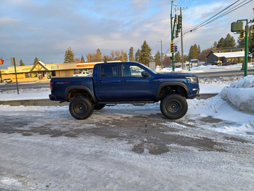 6 Inch Lifted 2022 Nissan Frontier 4WD
