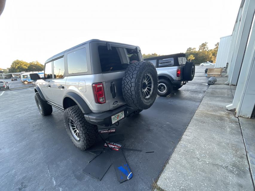 3.5 Inch Lifted 2021 Ford Bronco 4WD