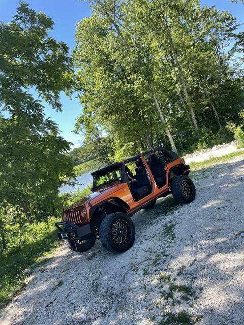6 Inch Lifted 2011 Jeep Wrangler JK Unlimited 4WD