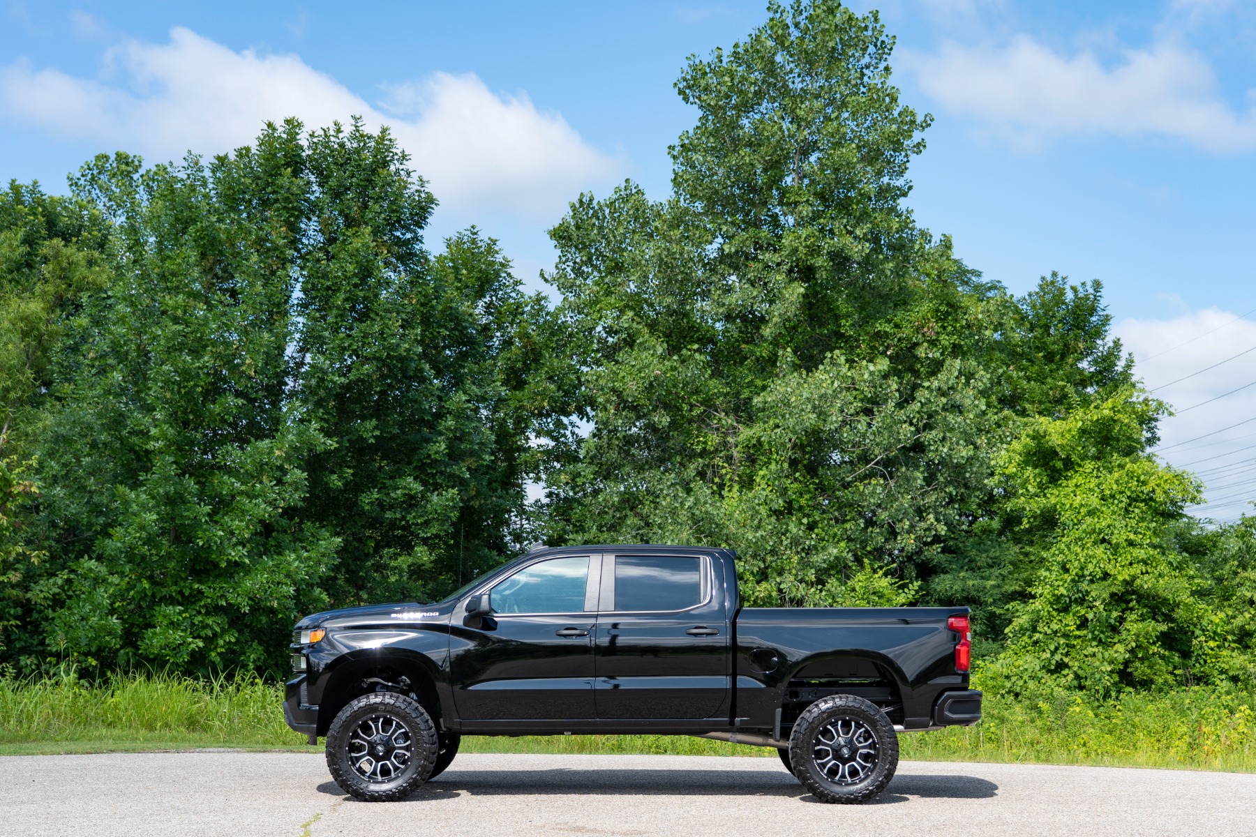 6 Inch Lifted 2019 Chevy Silverado 1500