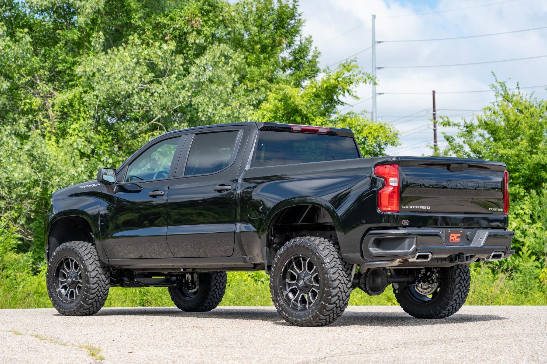 6 Inch Lifted 2019 Chevy Silverado 1500