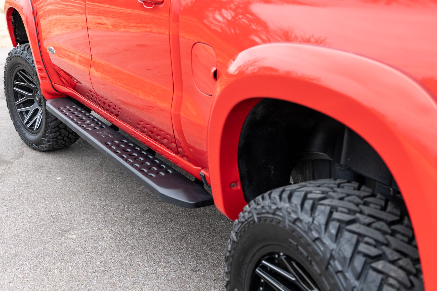 6 Inch Lifted 2019 Chevy Silverado 1500