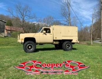 6 Inch Lifted 1986 Chevy C30/K30 Pickup 4WD