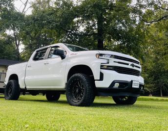 3.5 Inch Lifted 2019 Chevy Silverado 1500 4WD