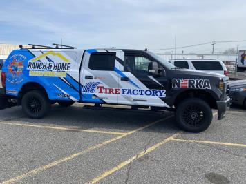 1.5 inch Lifted 2019 Ford F-350 Super Duty 4WD