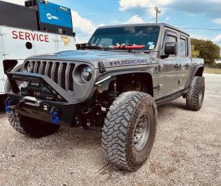 3.5 Inch Lifted 2023 Jeep Gladiator JT 4WD