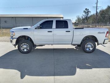 2.5 inch Lifted 2022 Ram 2500 4WD